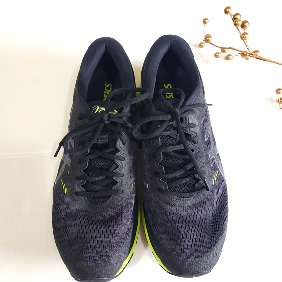 Oasics Men's Running Shoes Green and Black, excellent condition - Picture 8 of 16